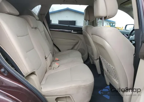 2014 Kia Sorento Lx z USA, uszkodzony, nr VIN 5XYKTCA64EG544099